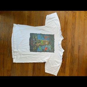 White Rainforest Cafe London T-shirt, size: large